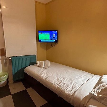 בוקרשט Central Accommodation Budget By Hr מראה חיצוני תמונה