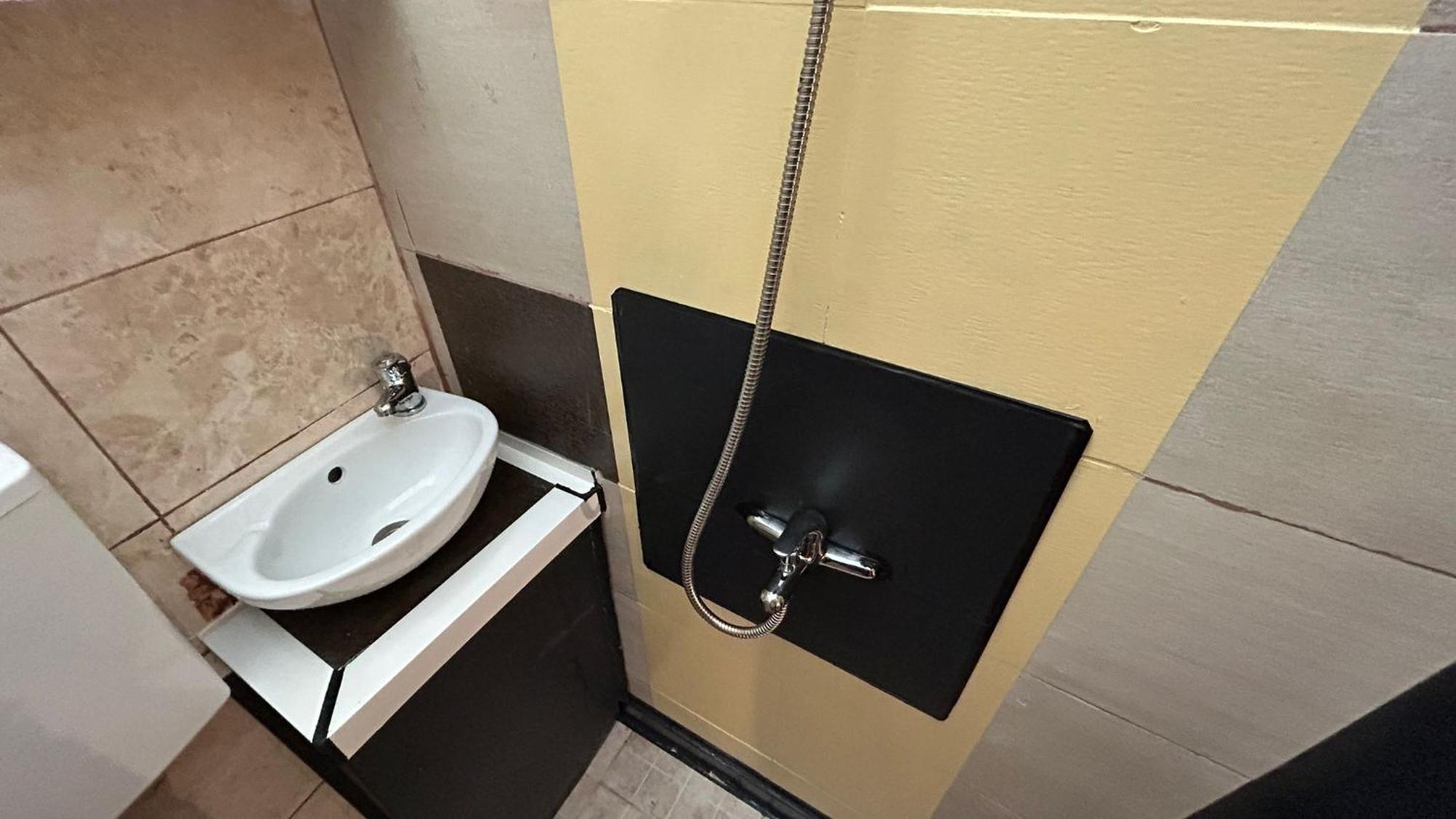 בוקרשט Central Accommodation Budget By Hr מראה חיצוני תמונה