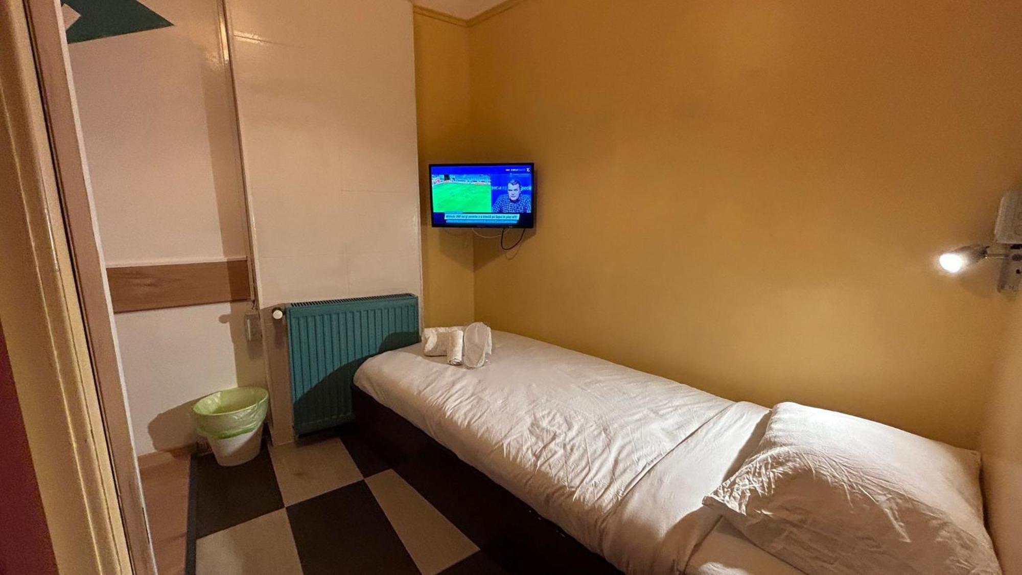 בוקרשט Central Accommodation Budget By Hr מראה חיצוני תמונה
